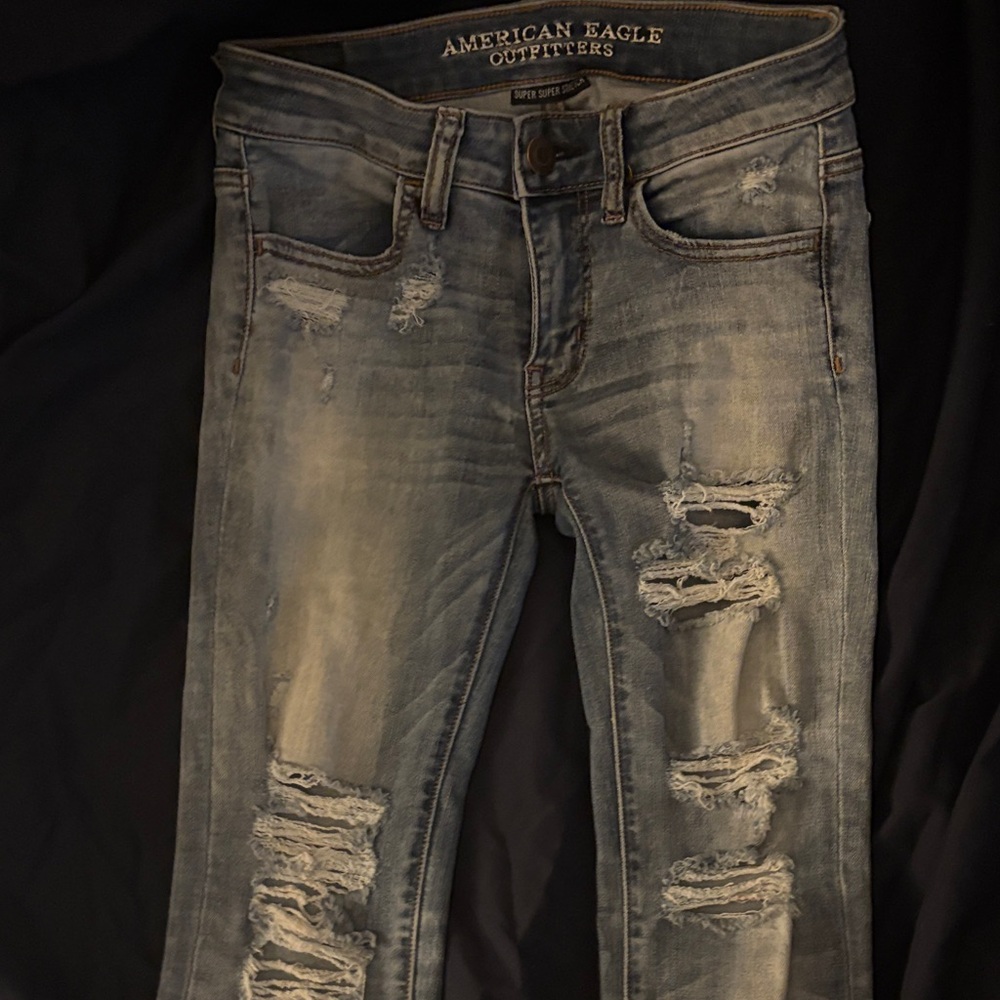 American Eagle Outfitters Ripped Gray Skinny Jeans